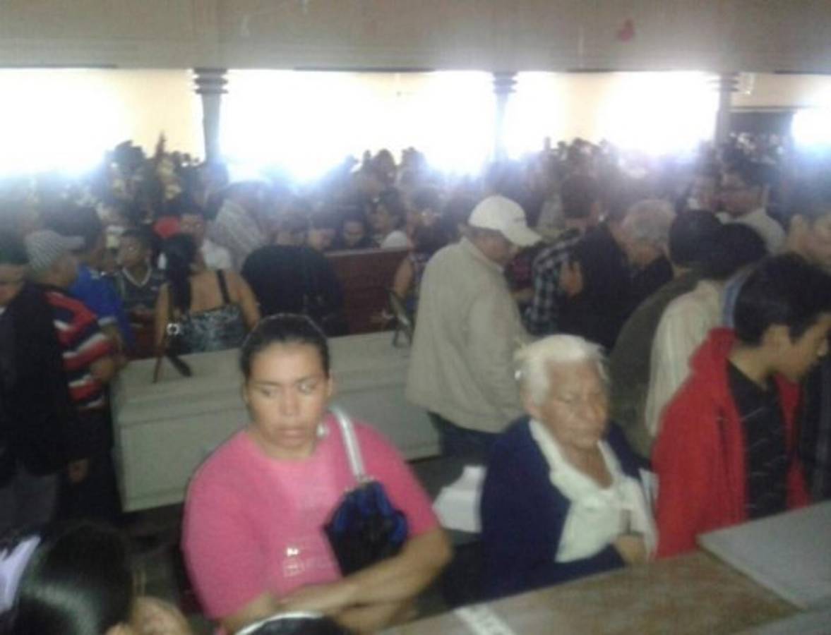 Honduras: Velan a Testigos de Jehová que fallecieron en accidente