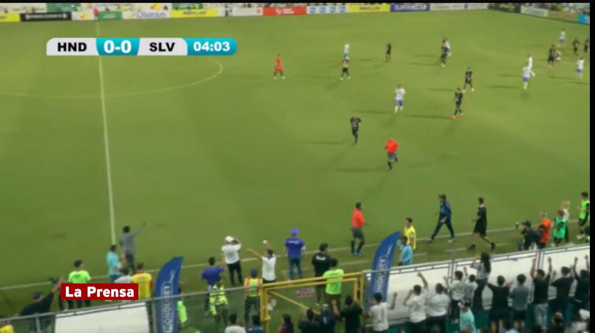 Jugadores se van a los golpes, inesperado héroe y Supremo celebró con Milagro Flores en partido de tiktokers