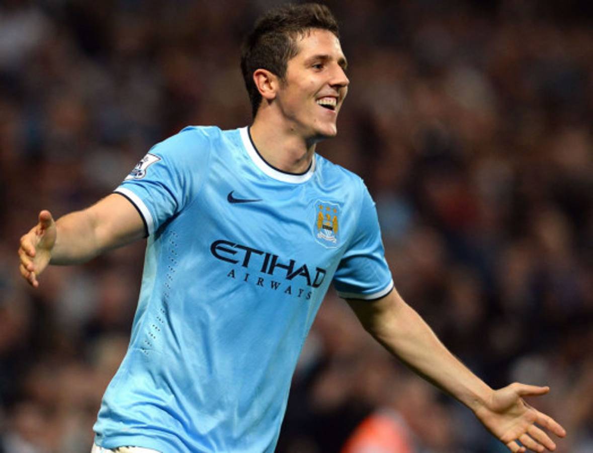 El Wigan, goleado y eliminado en el debut de Juan Carlos García