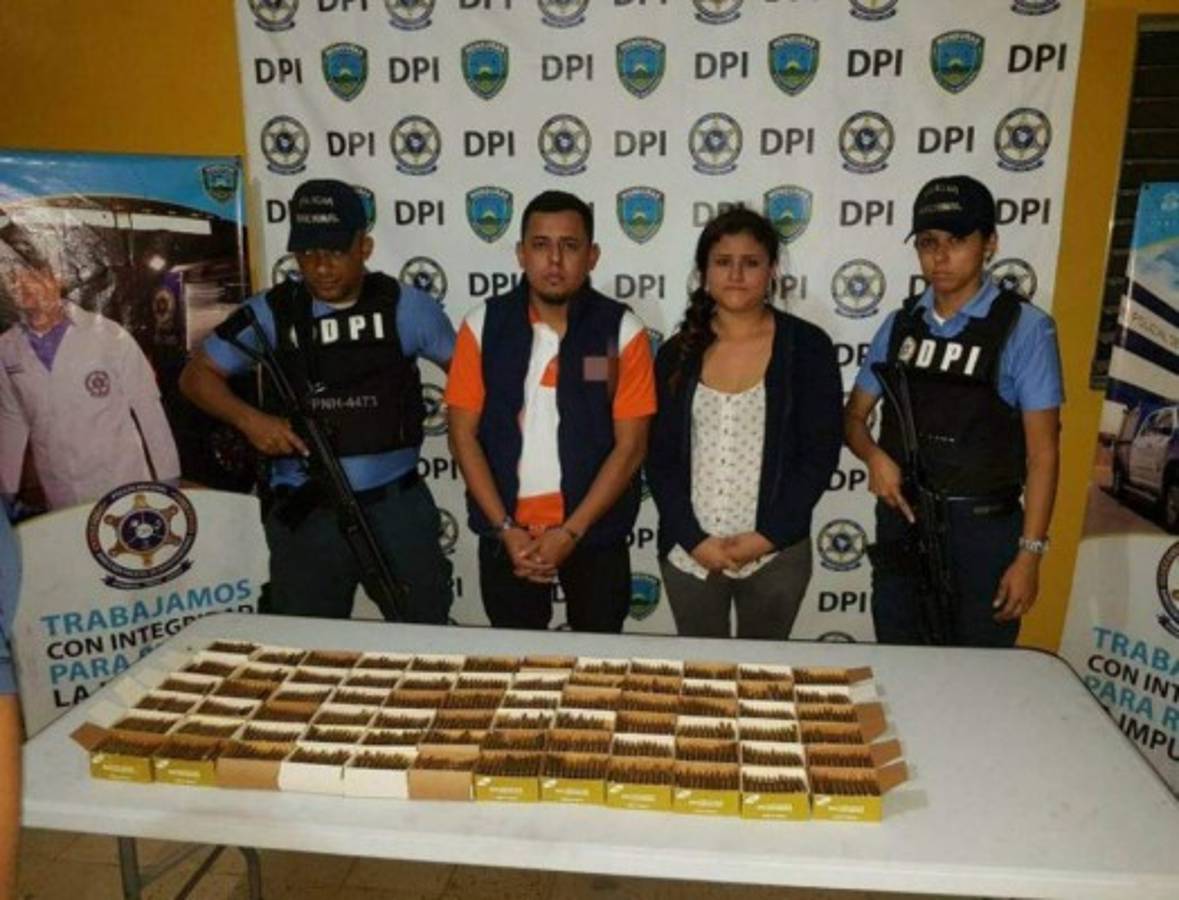 Capturan a dos personas con arsenal que sería utilizado durante manifestaciones en El Progreso