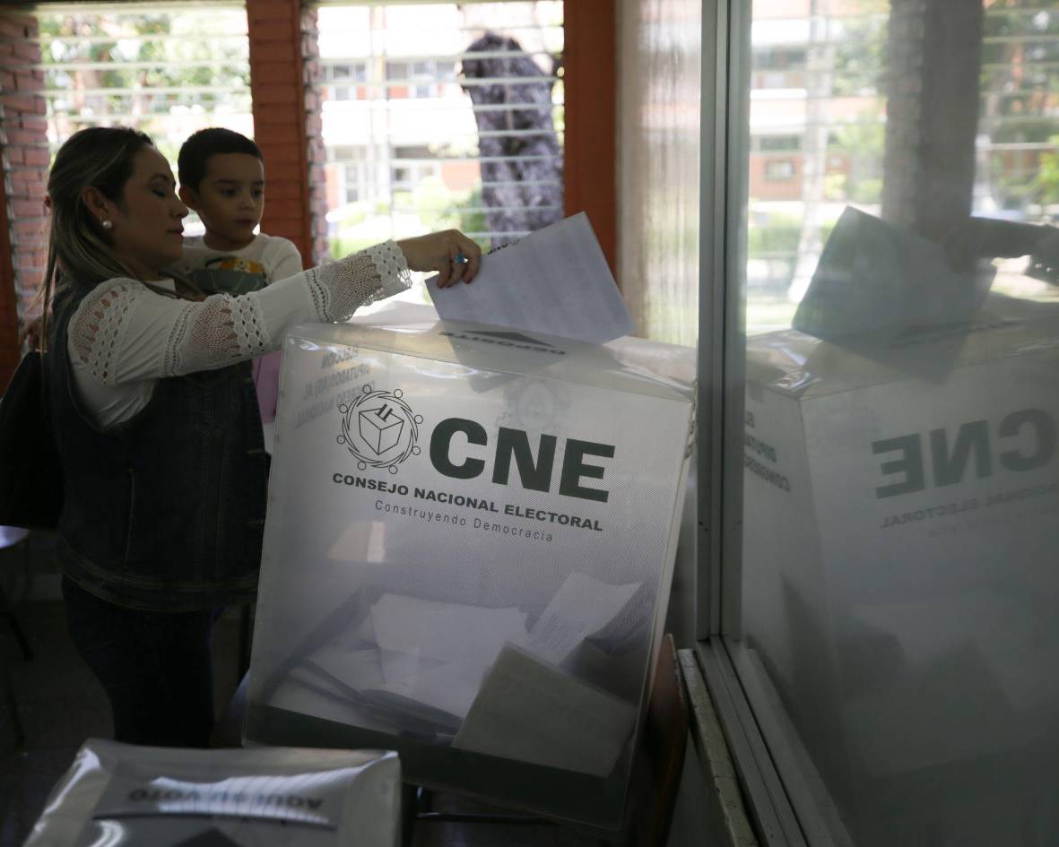 Empresarios y sociedad civil instan a voto masivo en comicios de este domingo