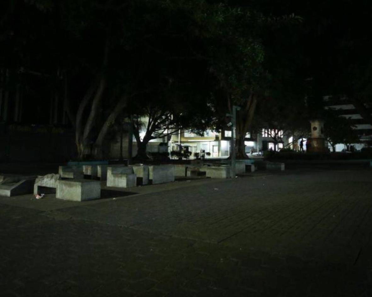 Fallas en el alumbrado público de Tegucigalpa elevan la inseguridad