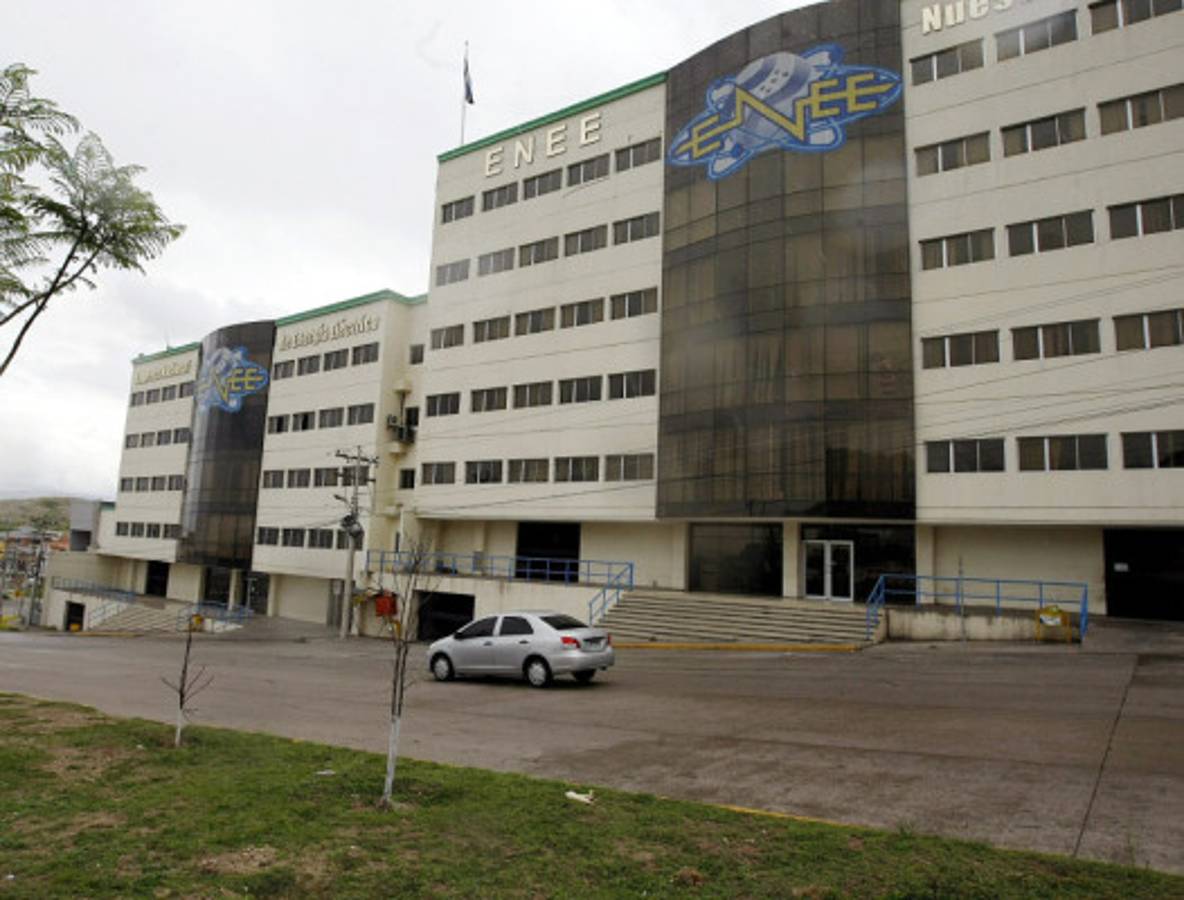 Piden subir 14% a tarifa eléctrica