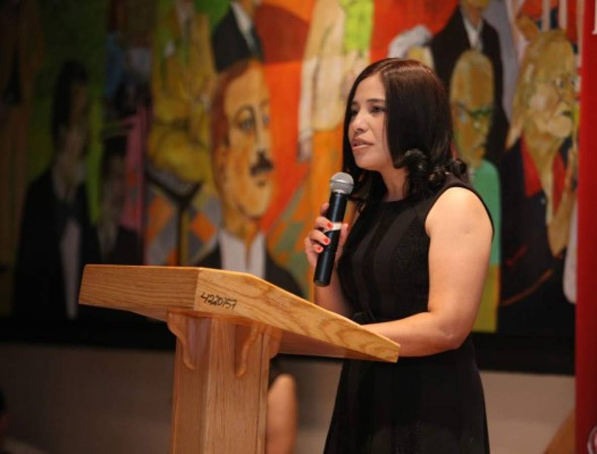 Ernesto Bondy y Gracia Mercado son los ganadores del Concurso de Cuentos Cortos de EL HERALDO