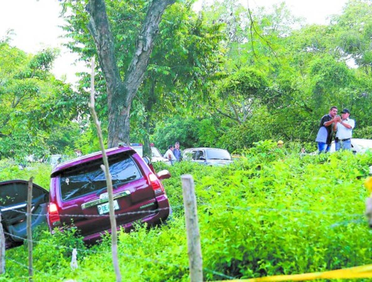 Acribillan a abogado junto a su hermano