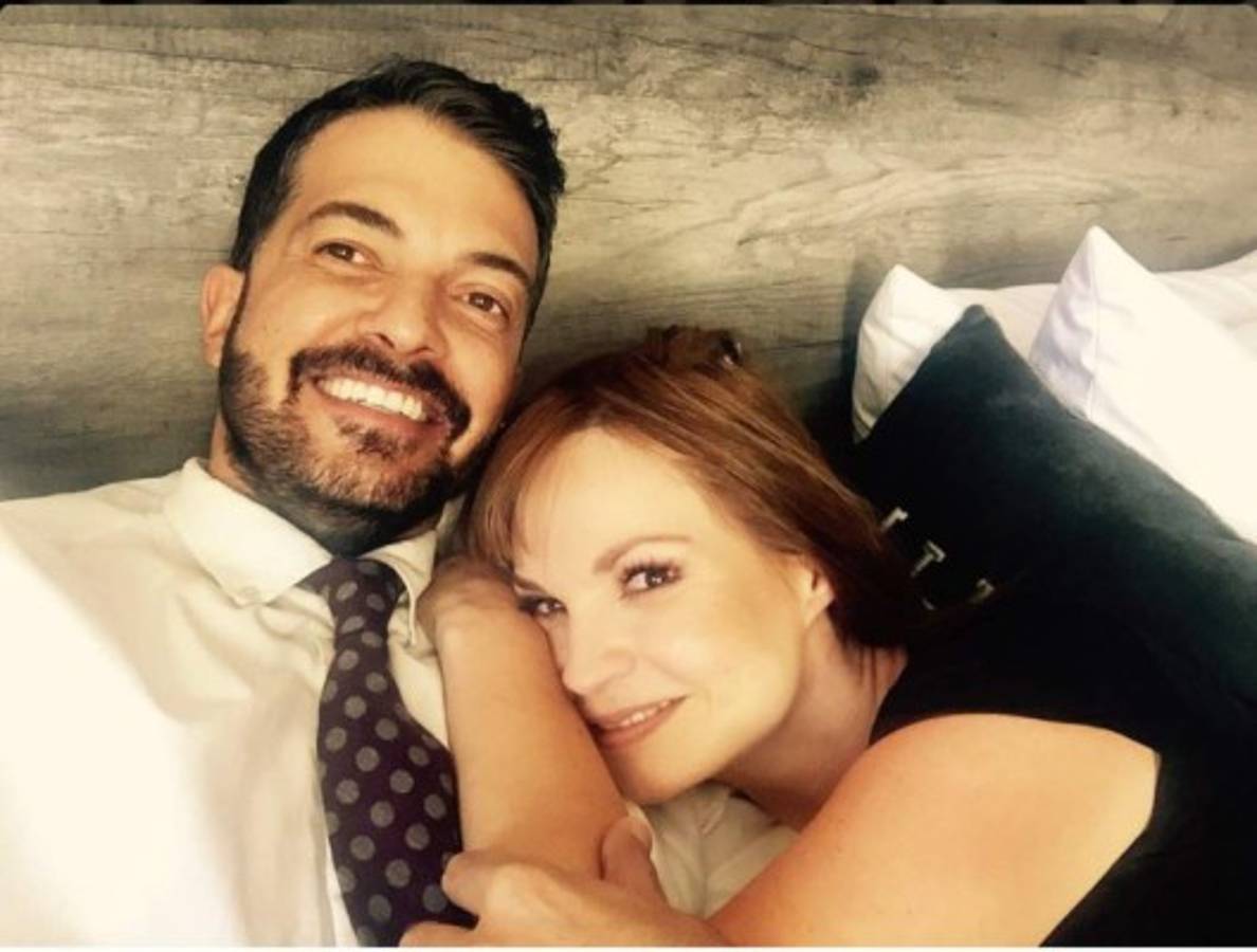 Los actores han querido demostrar que son muy buenos amigos. Foto: Twitter