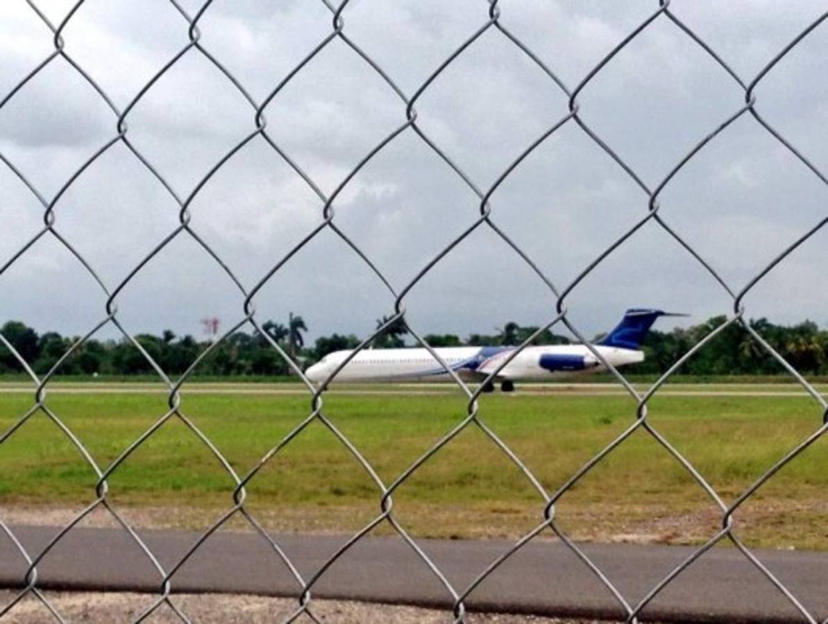 Llegan a Honduras 66 migrantes deportados