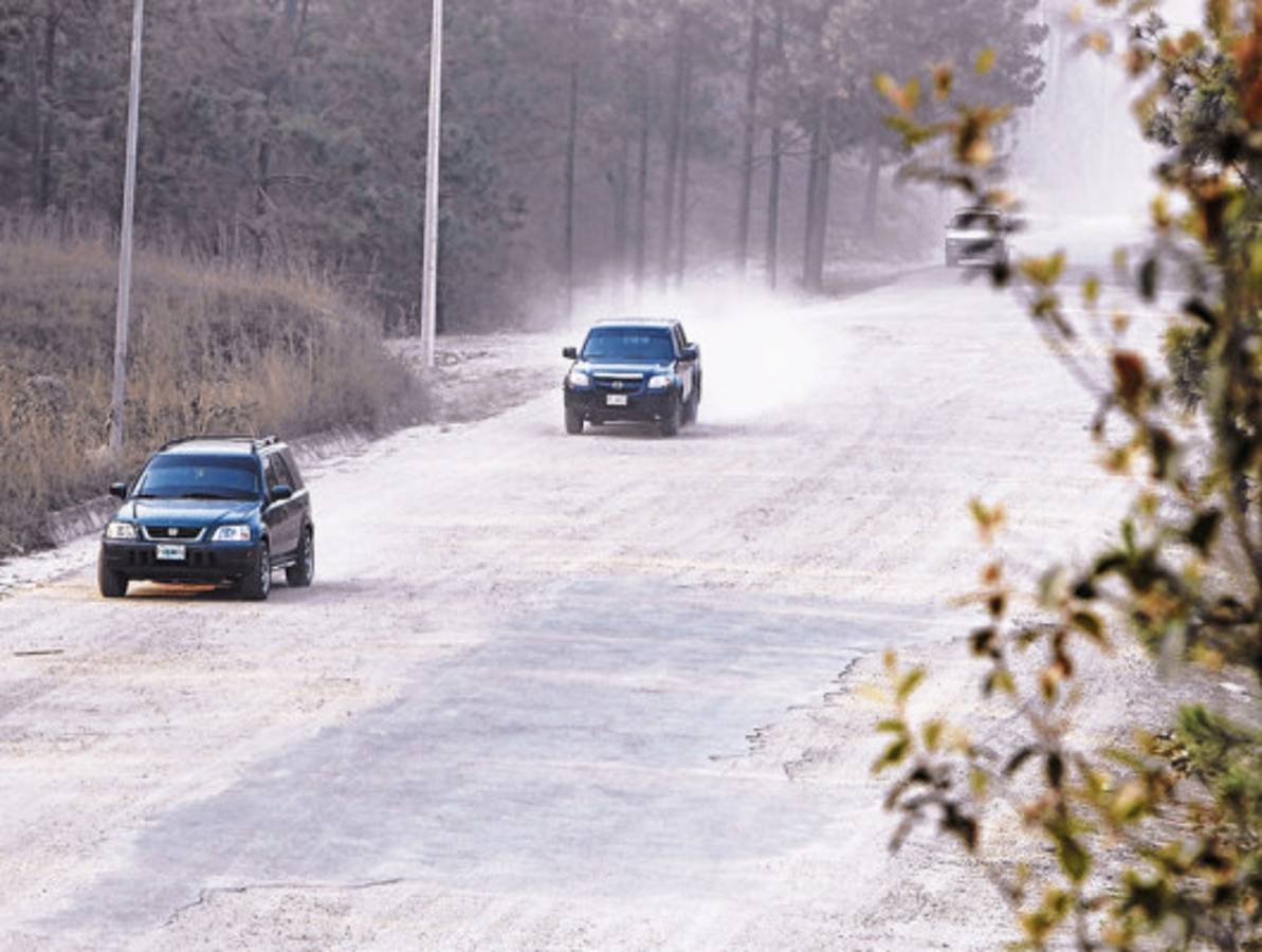 Vecinos de Juticalpa cumplieron amenaza de cierre de carretera