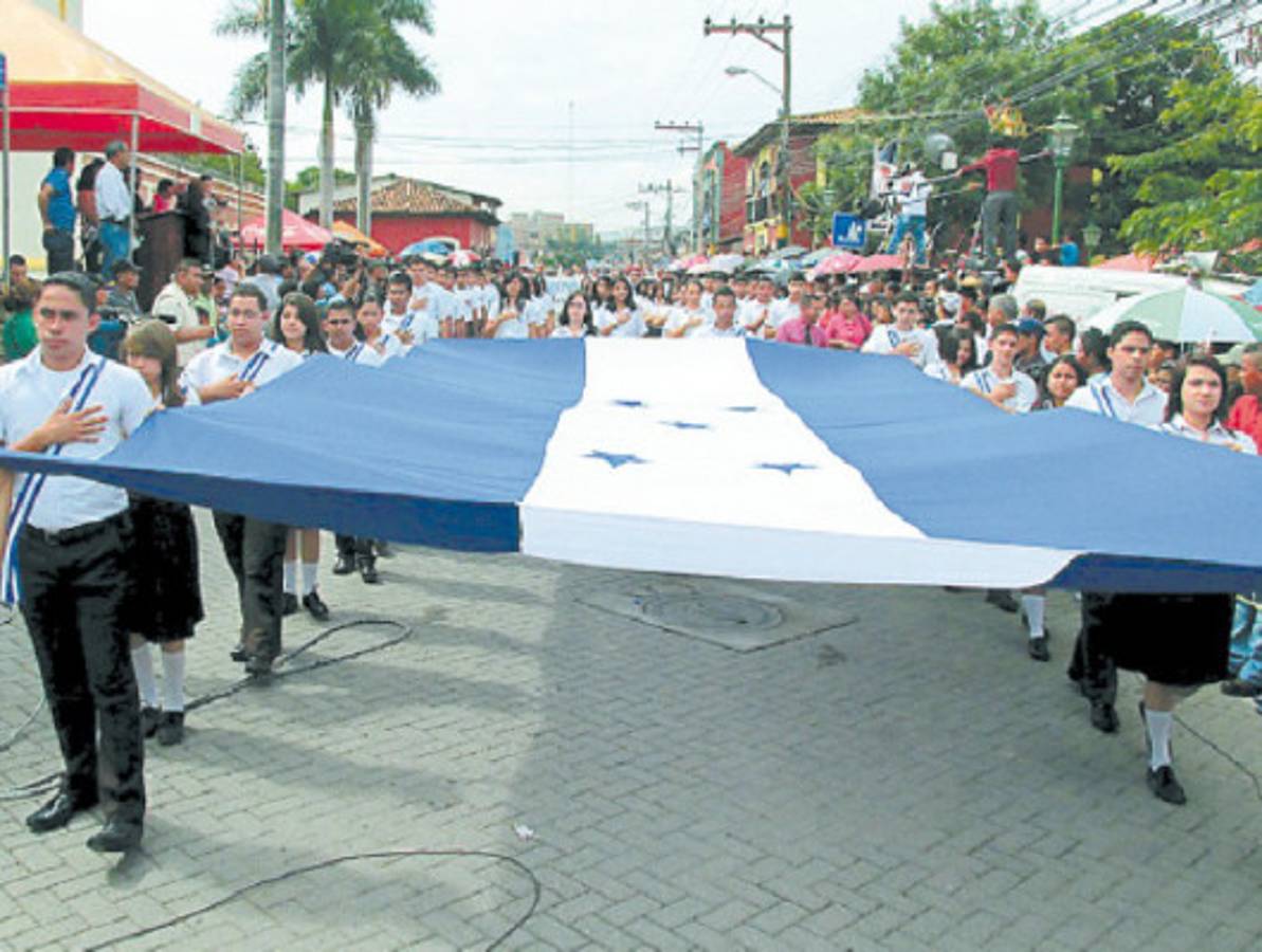 Una fiesta cultural se vivió en Comayagua con los desfiles