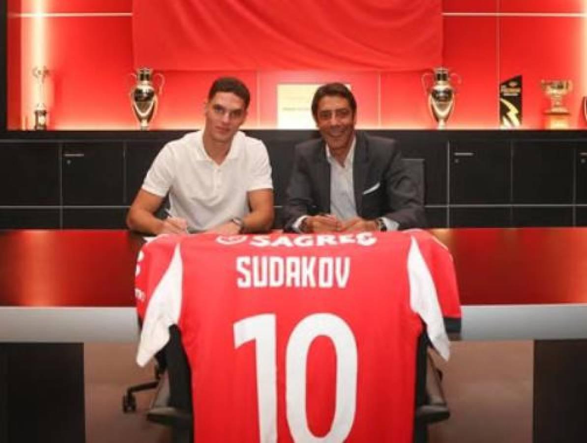 Misiles rusos destruye casa de futbolista ucraniano del Benfica; su familia estaba dentro