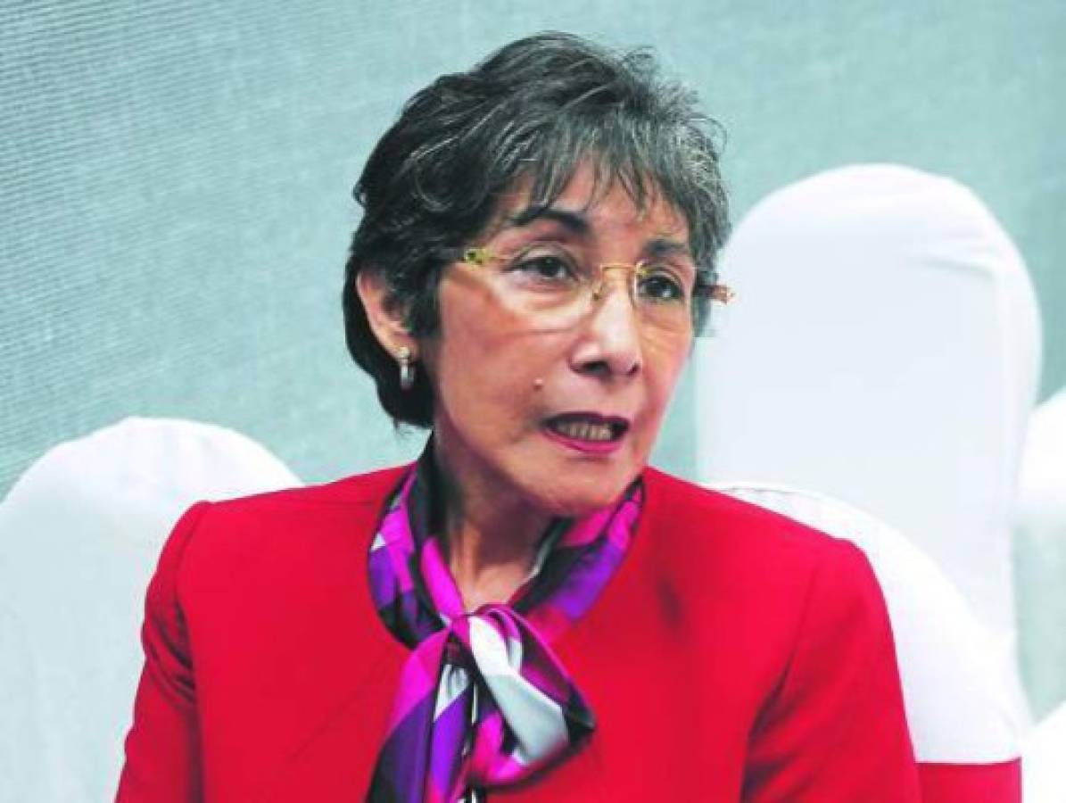 Maribel Espinoza: 'Vamos a renovar al Partido Liberal”
