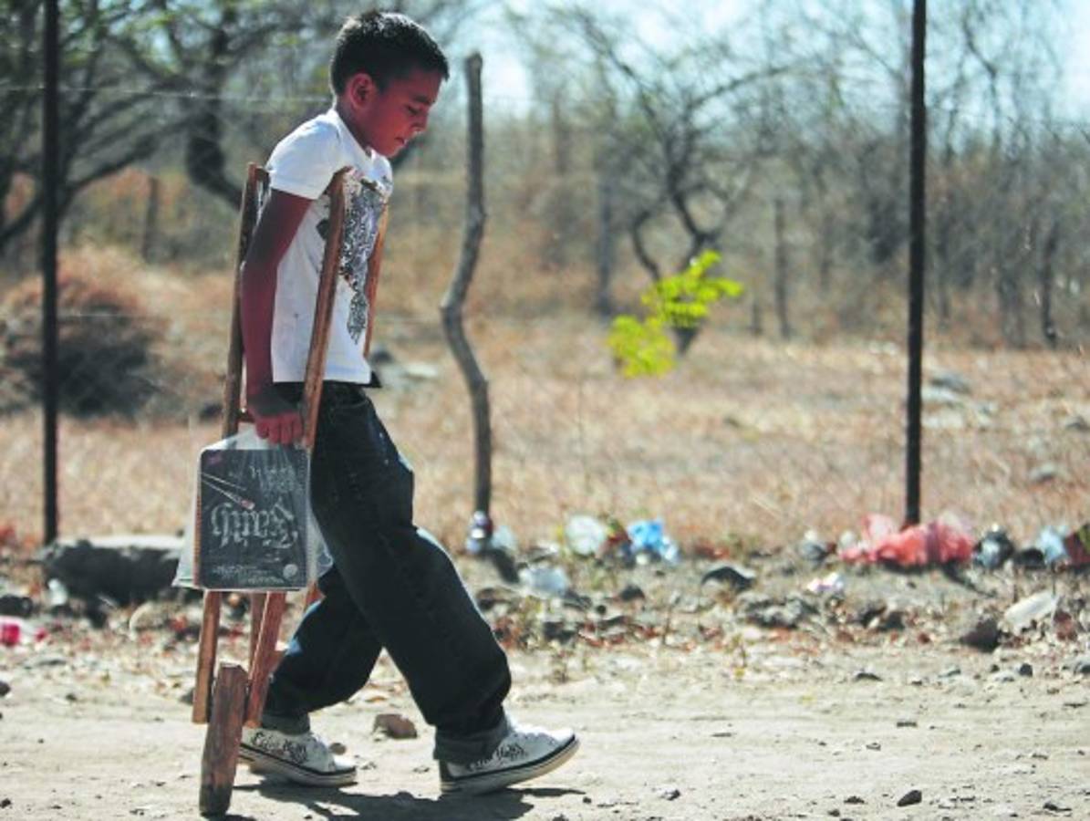 En El Matearal inicia jornada de solidaridad de 'La Maratón del Saber'