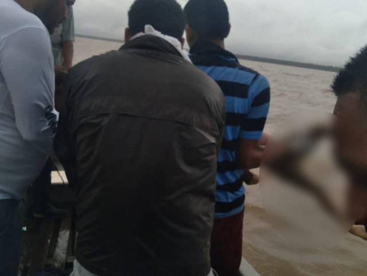 Imagen de la tragedia que dejó tres muertes en Brus Laguna.