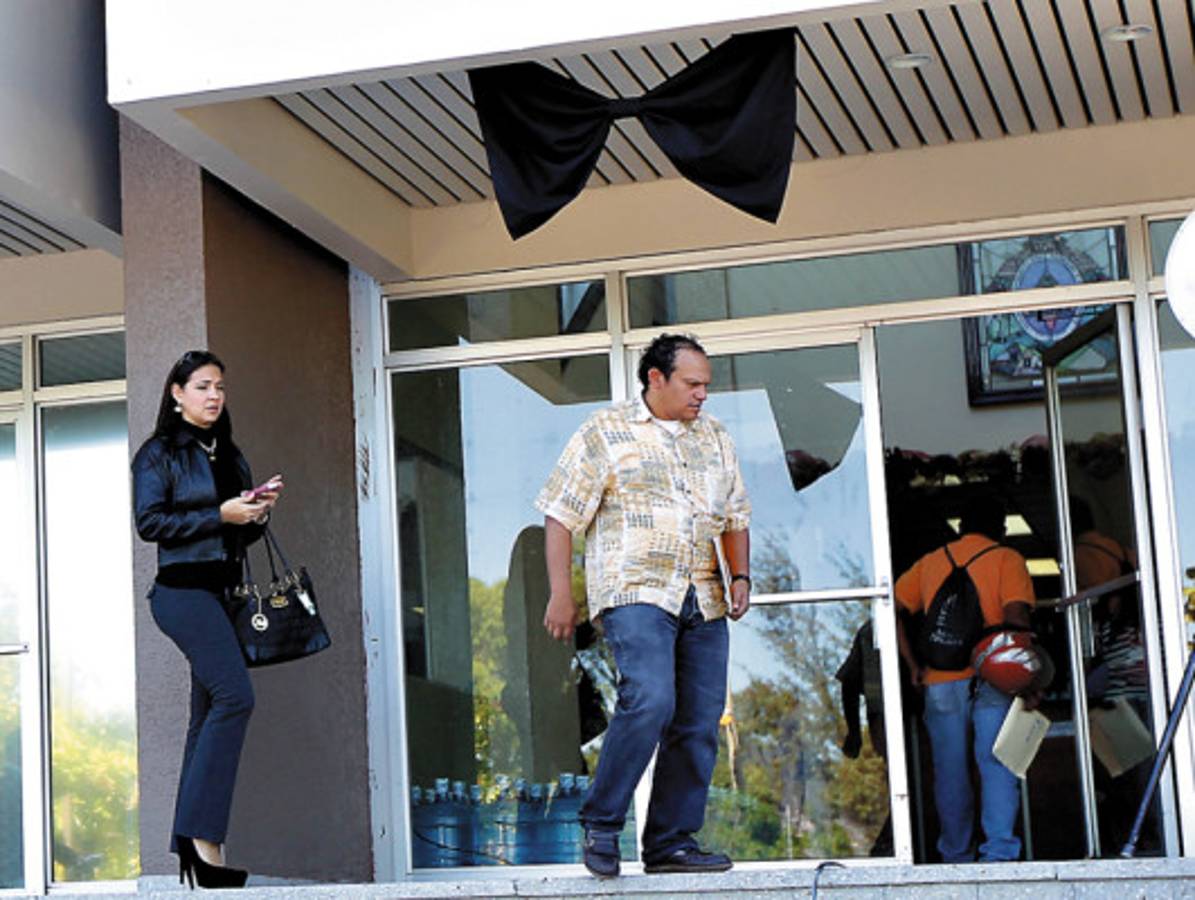 Luto en la CSJ por golpe dado por el Congreso