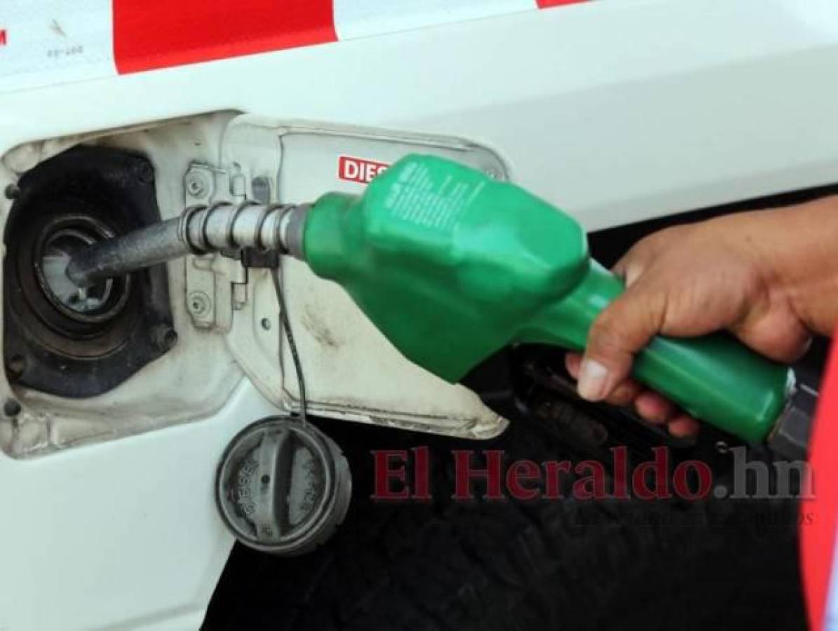 Gasolinas se cotizan hoy a L 118.24 y L 107.07 el galón en Honduras