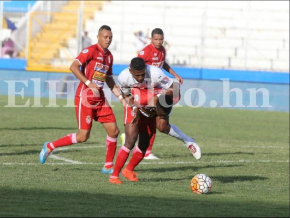 Olimpia ganó 3-0 a la Real Sociedad en el estadio Nacional de Tegucigalpa