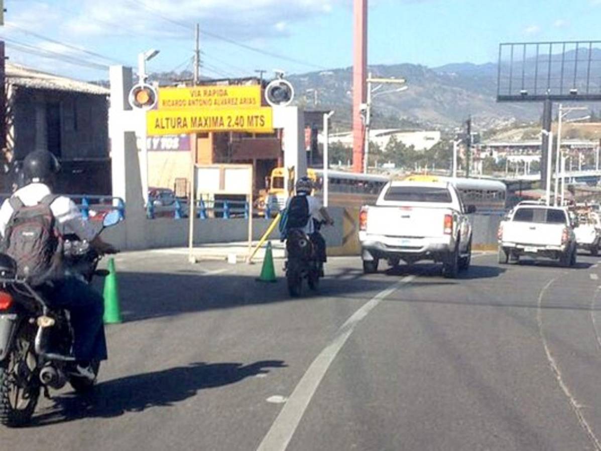 Cierran paso aéreo para hacerle retoques