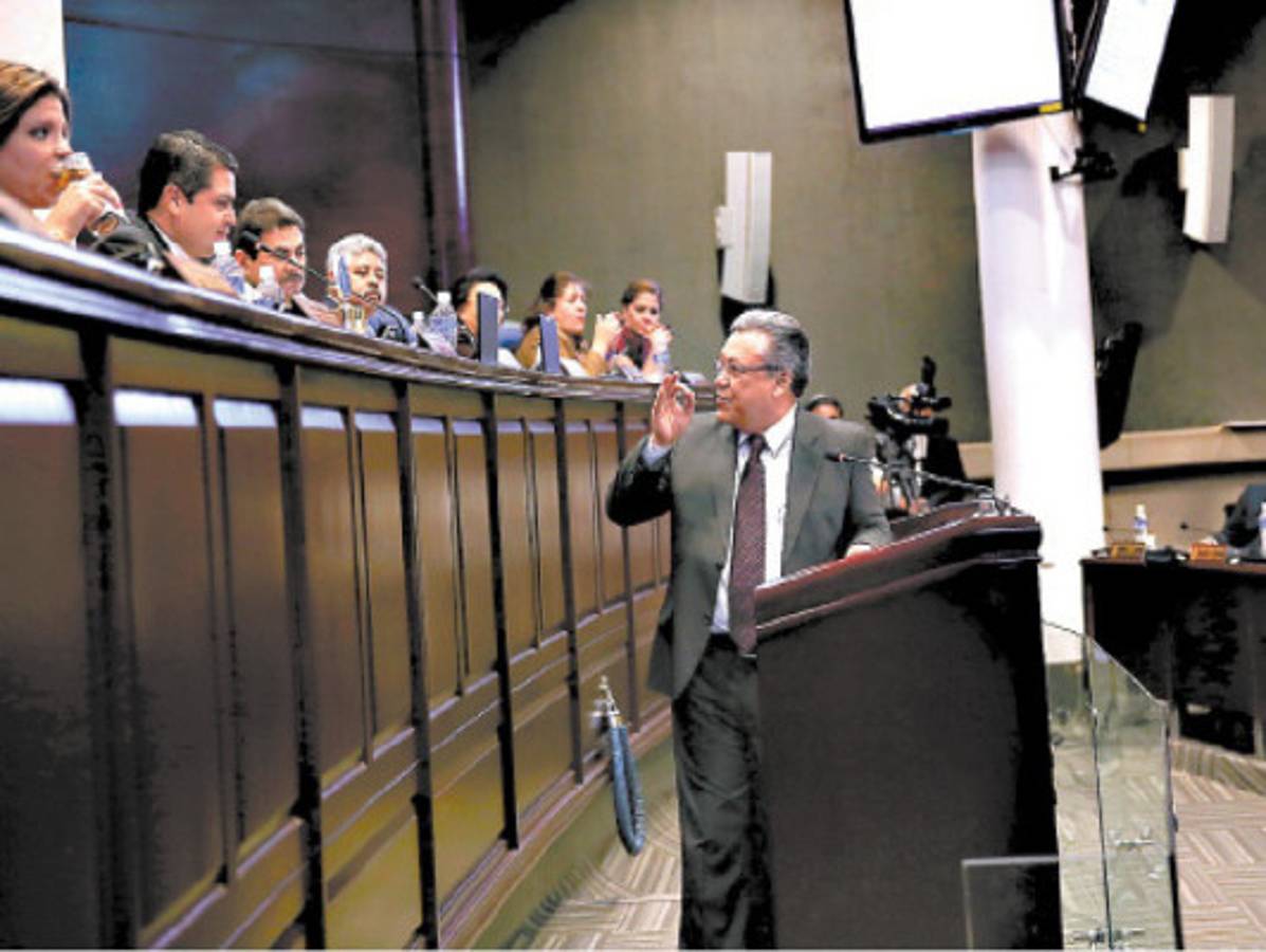 Depuración policial no avanza por negligencia y falta de apoyo