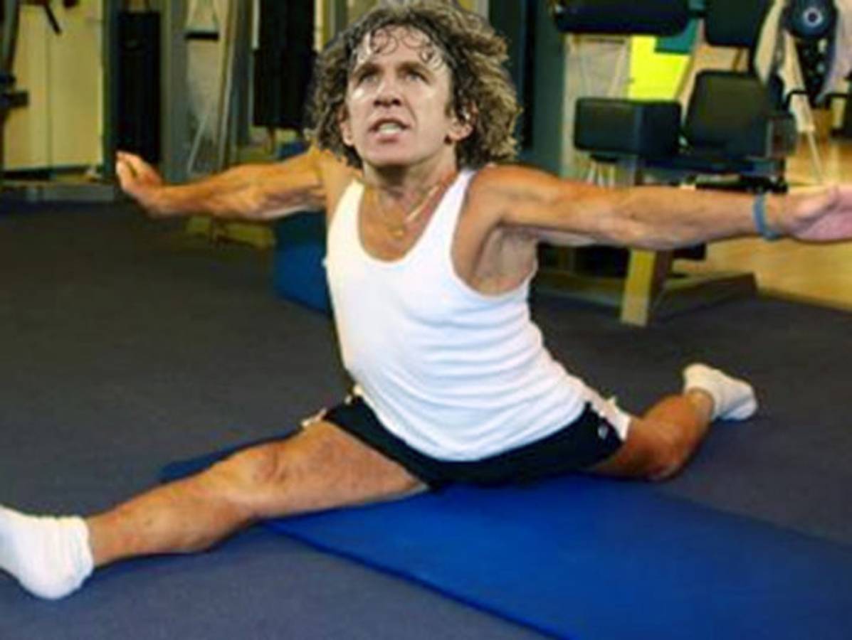 La cadera de Puyol, sus burlas son un tema viral