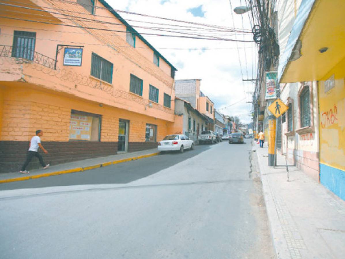 Honduras: A contrarreloj se trabajará en elaboración de alfombras