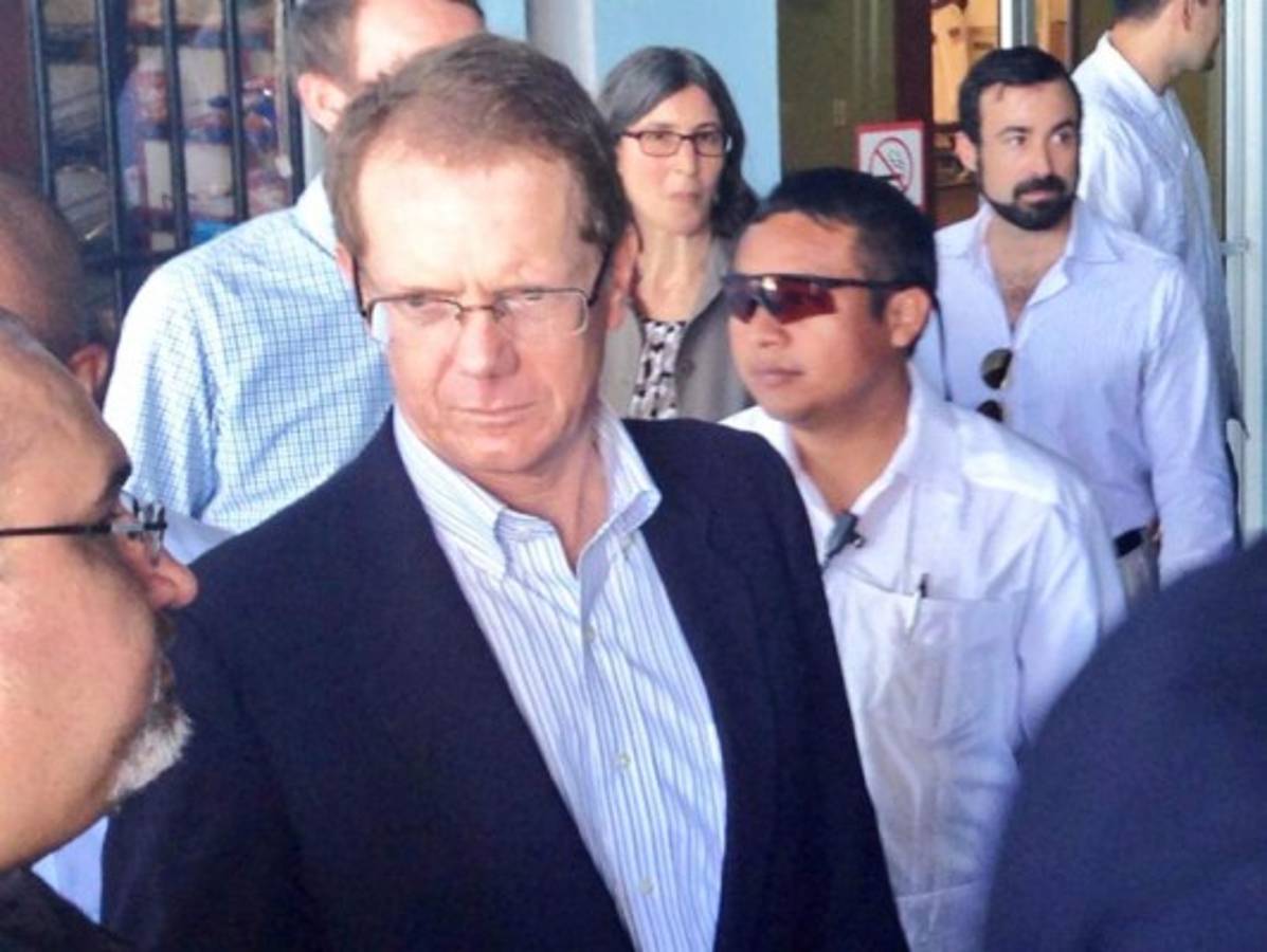 Penas para 'narcos' hondureños serán duras: James Nealon