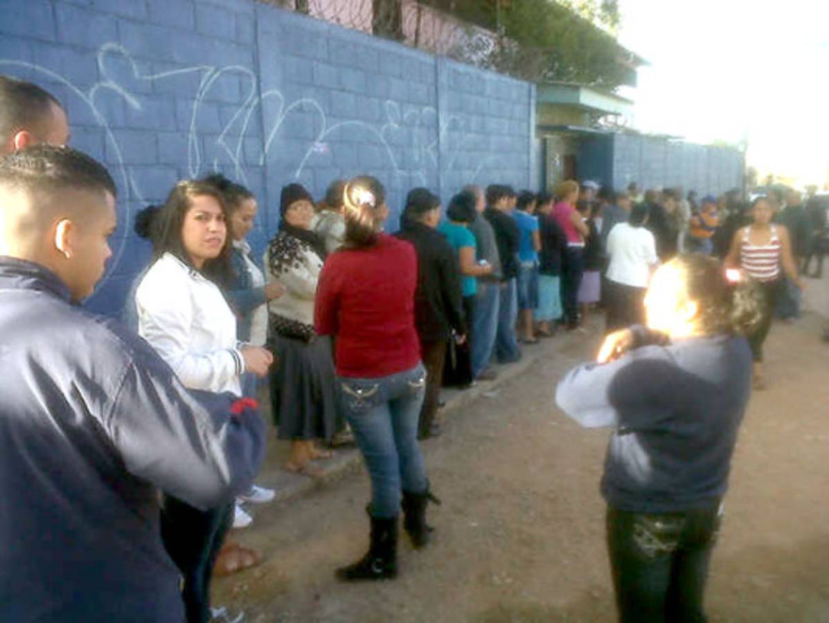 Urnas en La Travesía y Kennedy permanecían cerradas