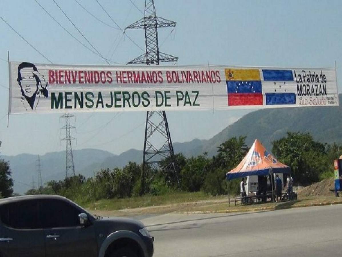 Hugo Chávez sale a luz en el Honduras-Venezuela