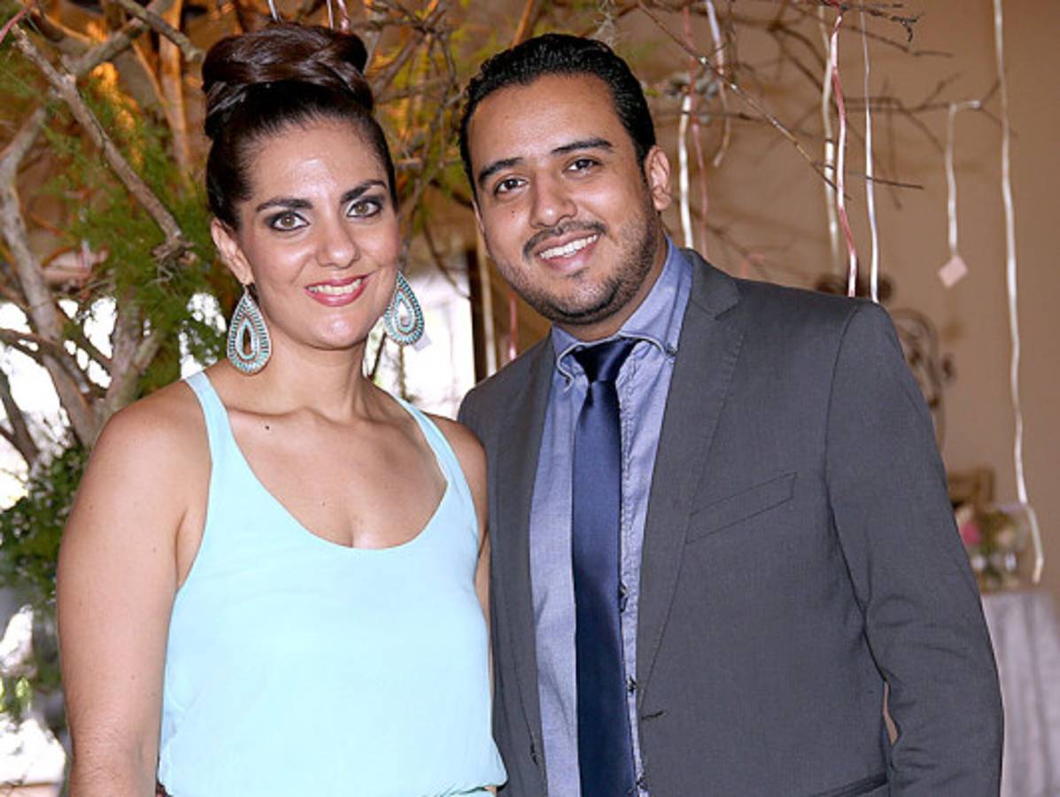 Tania y Fernando unen sus vidas ante Dios