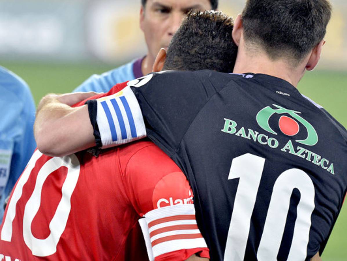 VIDEO: El espectáculo de Messi y Neymar en el 'Duelo de gigantes'