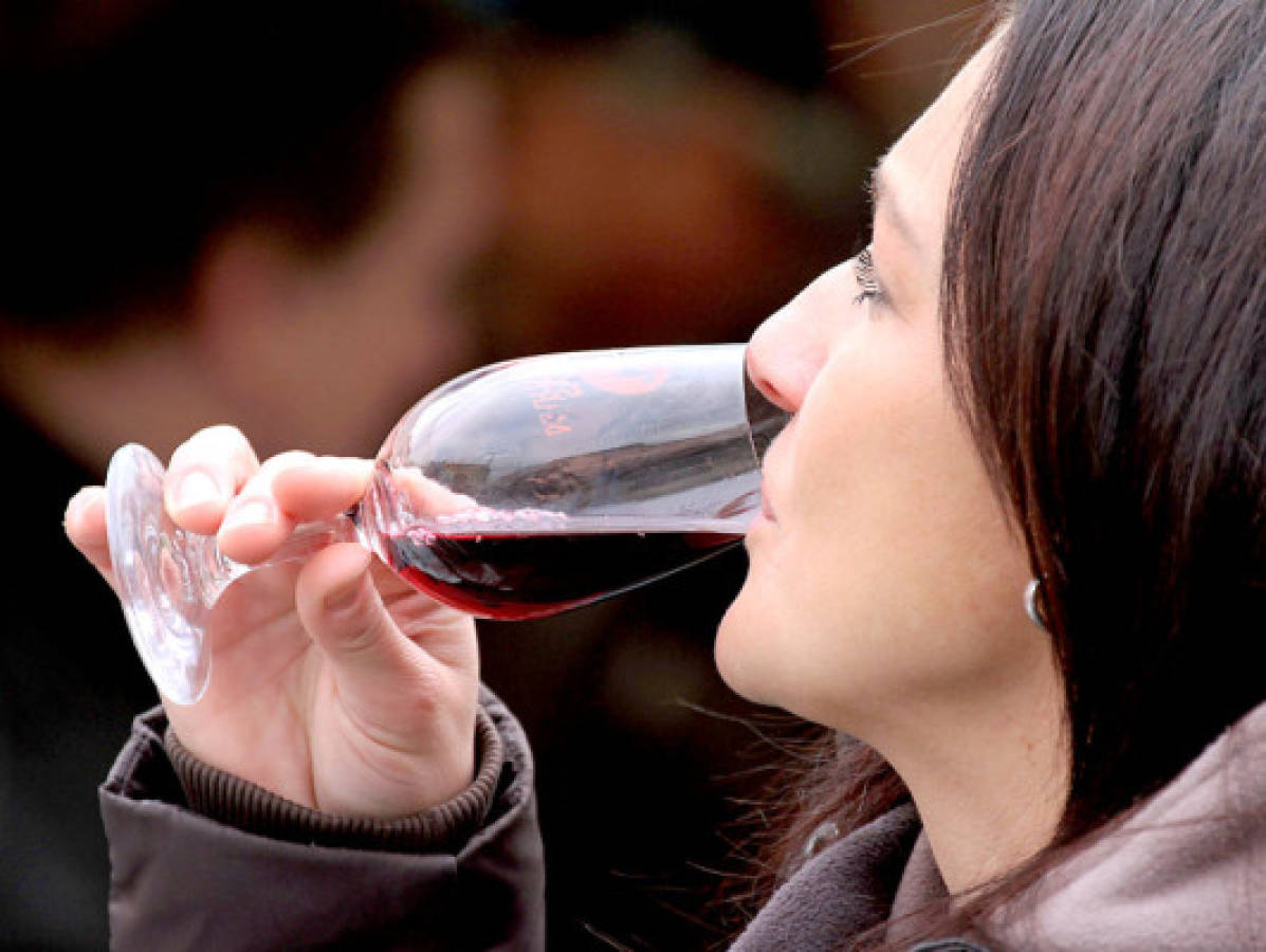 Unos 14 millones de mujeres consumen alcohol en exceso