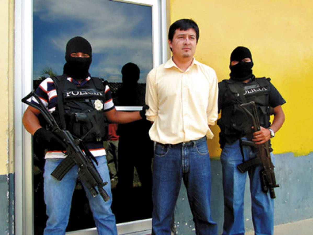 'Estaba poseído por Lucifer, por eso maté a mi padre”