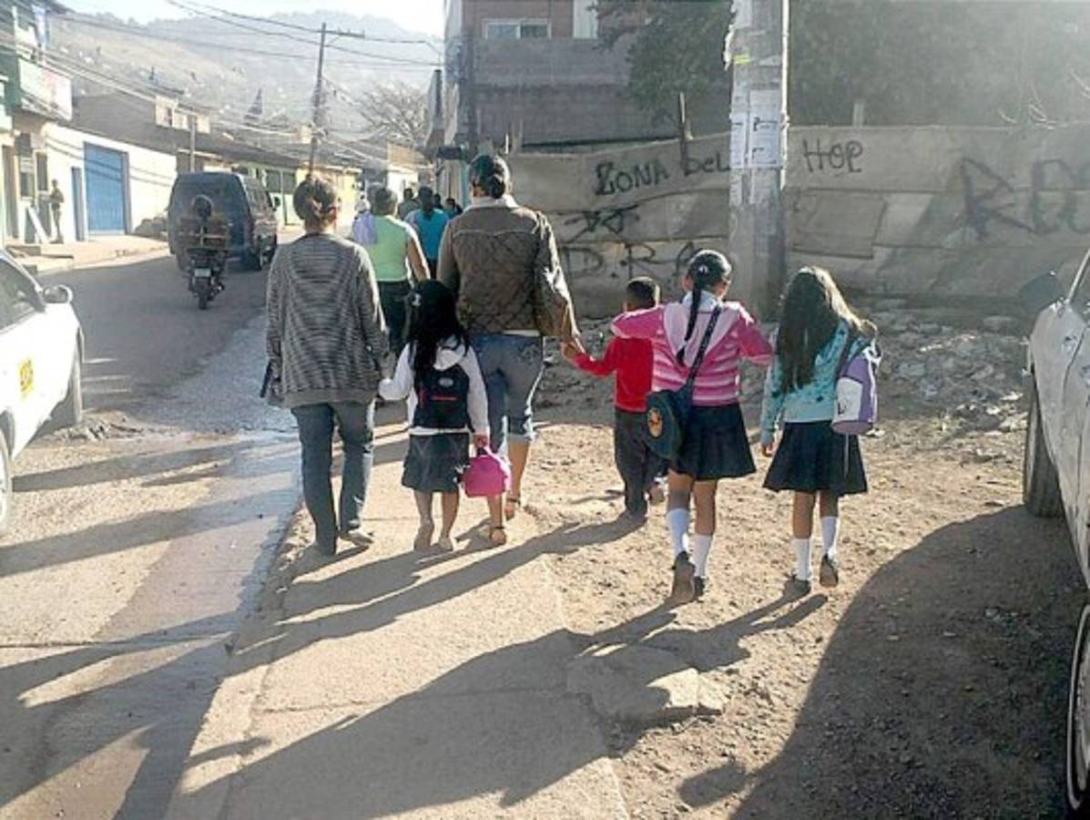 Honduras: Comienza el año escolar 2014