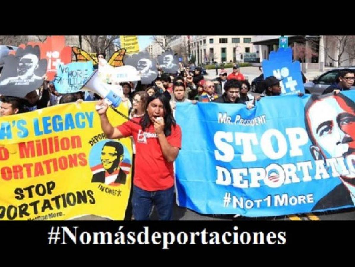 Inmigrantes piden al presidente Barack Obama frenar deportaciones