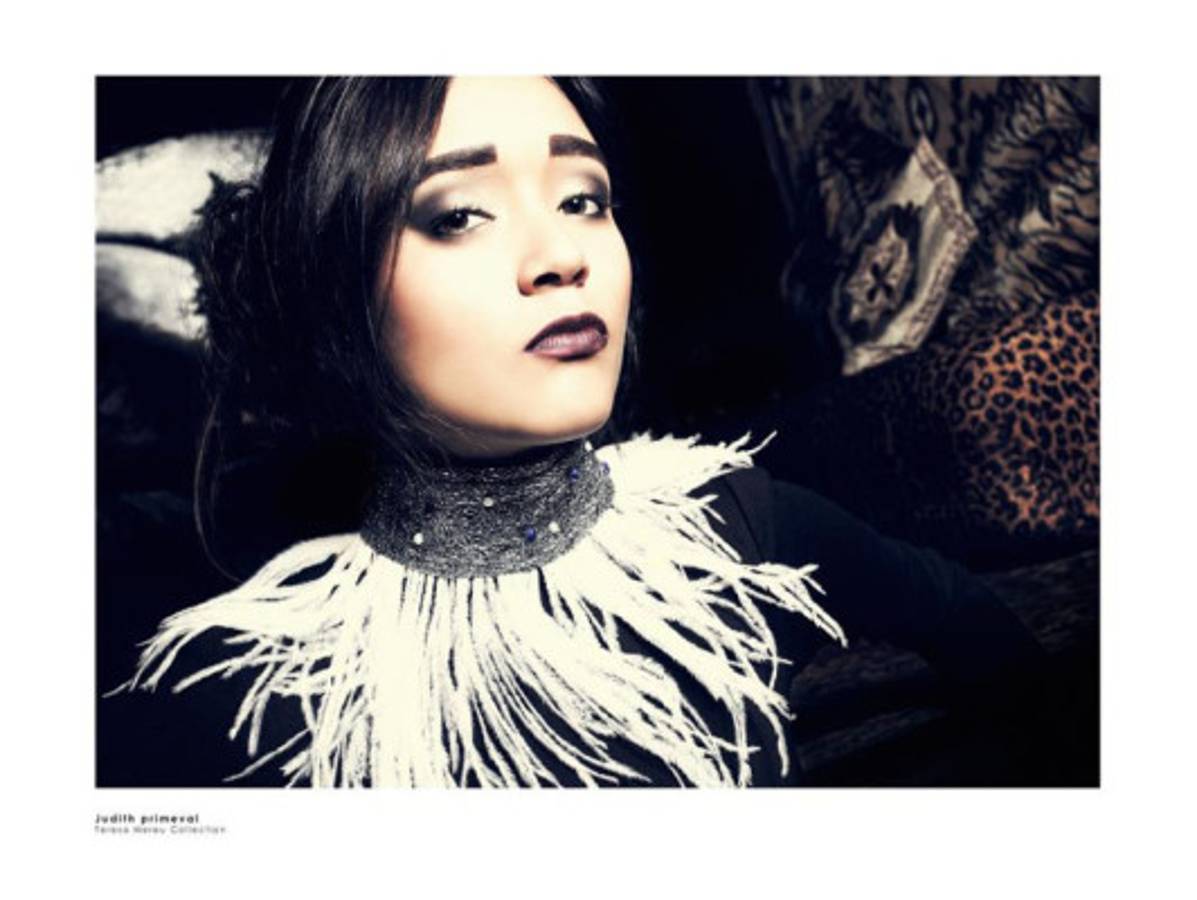 Alexa Henry, rostro que inspira a fotógrafos italianos