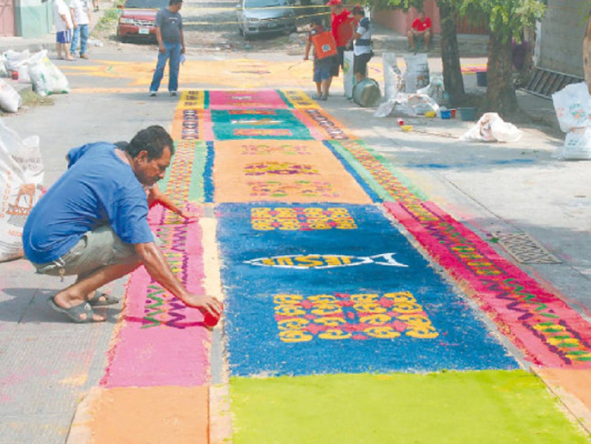 Honduras: A contrarreloj se trabajará en elaboración de alfombras