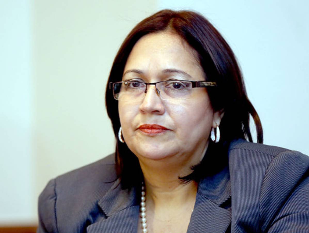 Suspenden a médicos de cargos administrativos