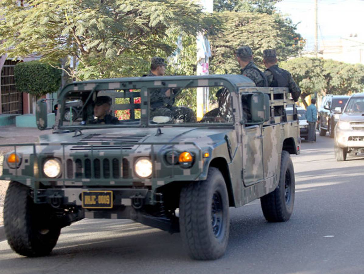 Urnas en La Travesía y Kennedy permanecían cerradas