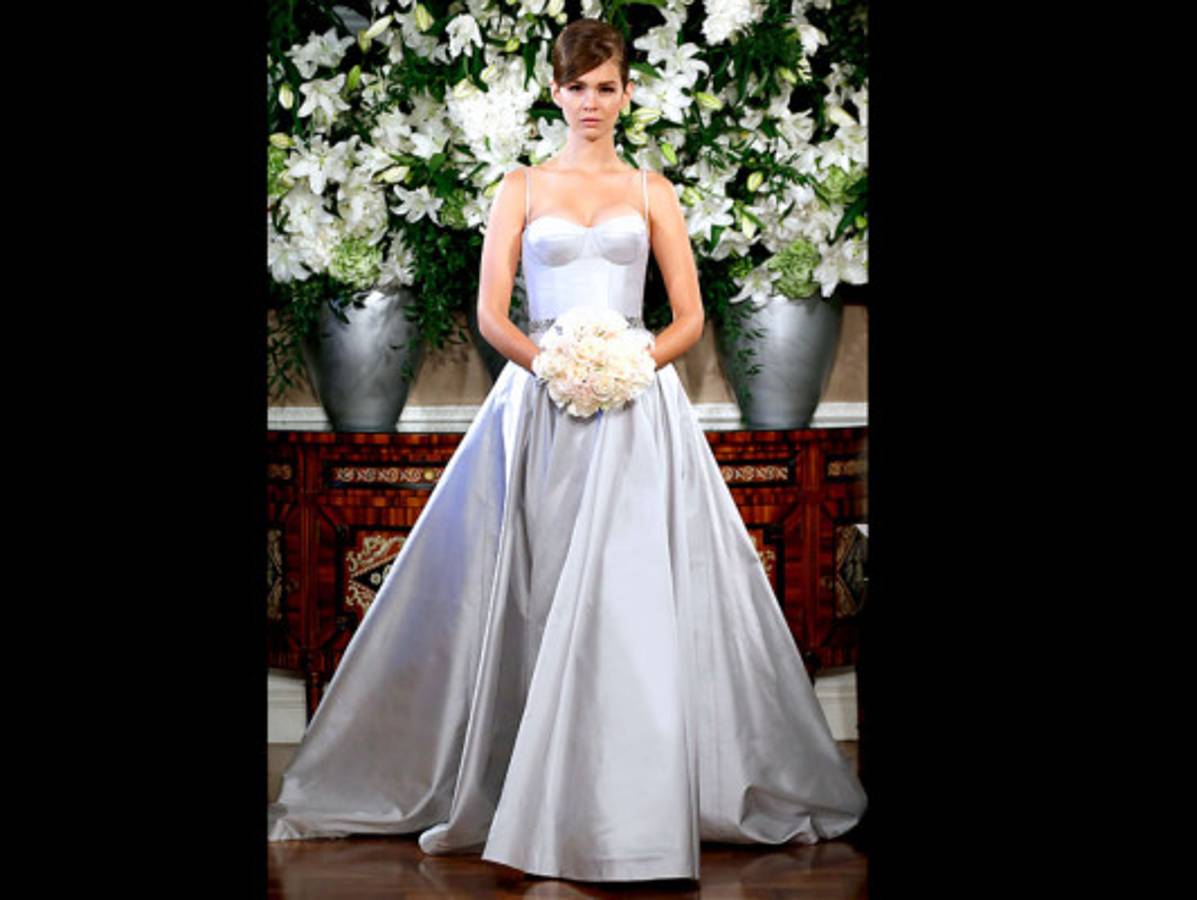 FOTOS: Vestidos de novia con dulces siluetas retro