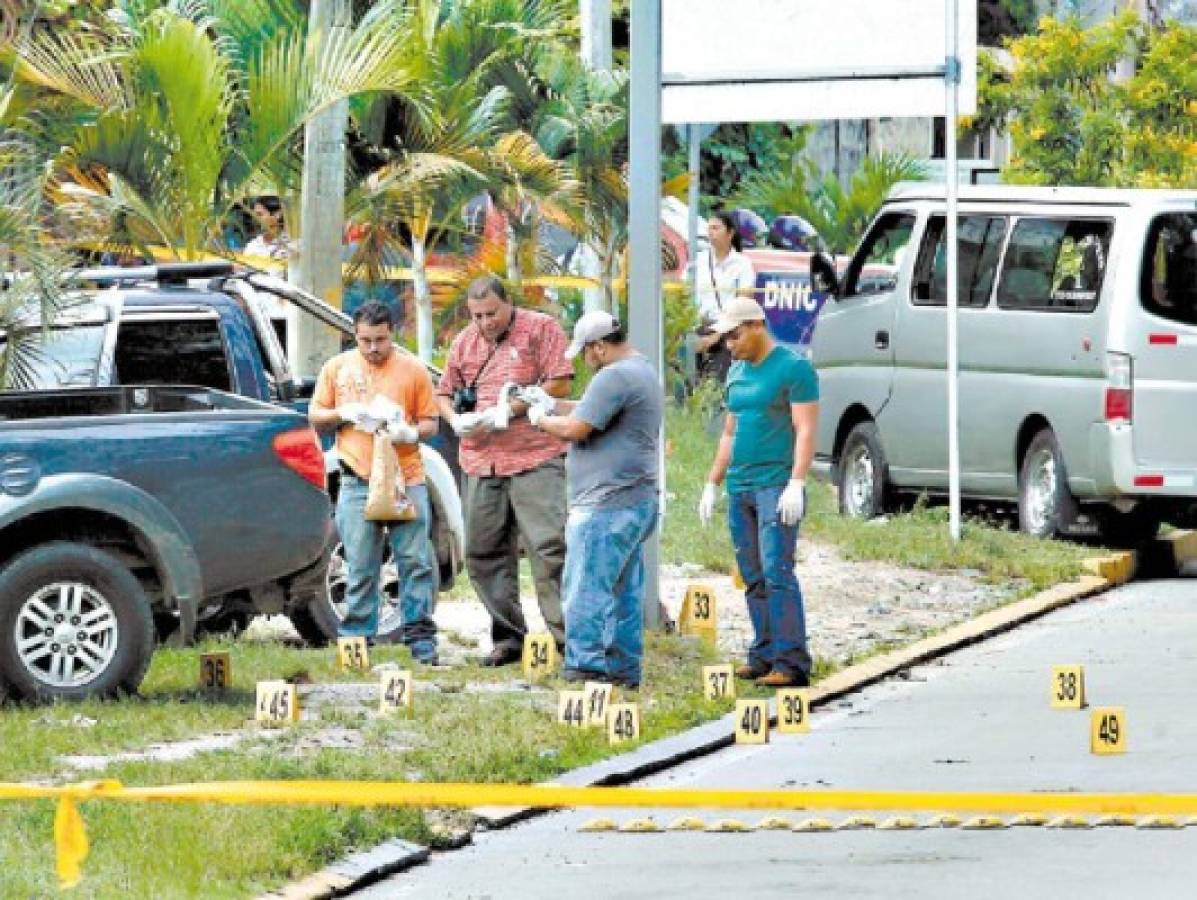 Honduras: Noche de terror frente a la morgue sampedrana deja 8 muertos