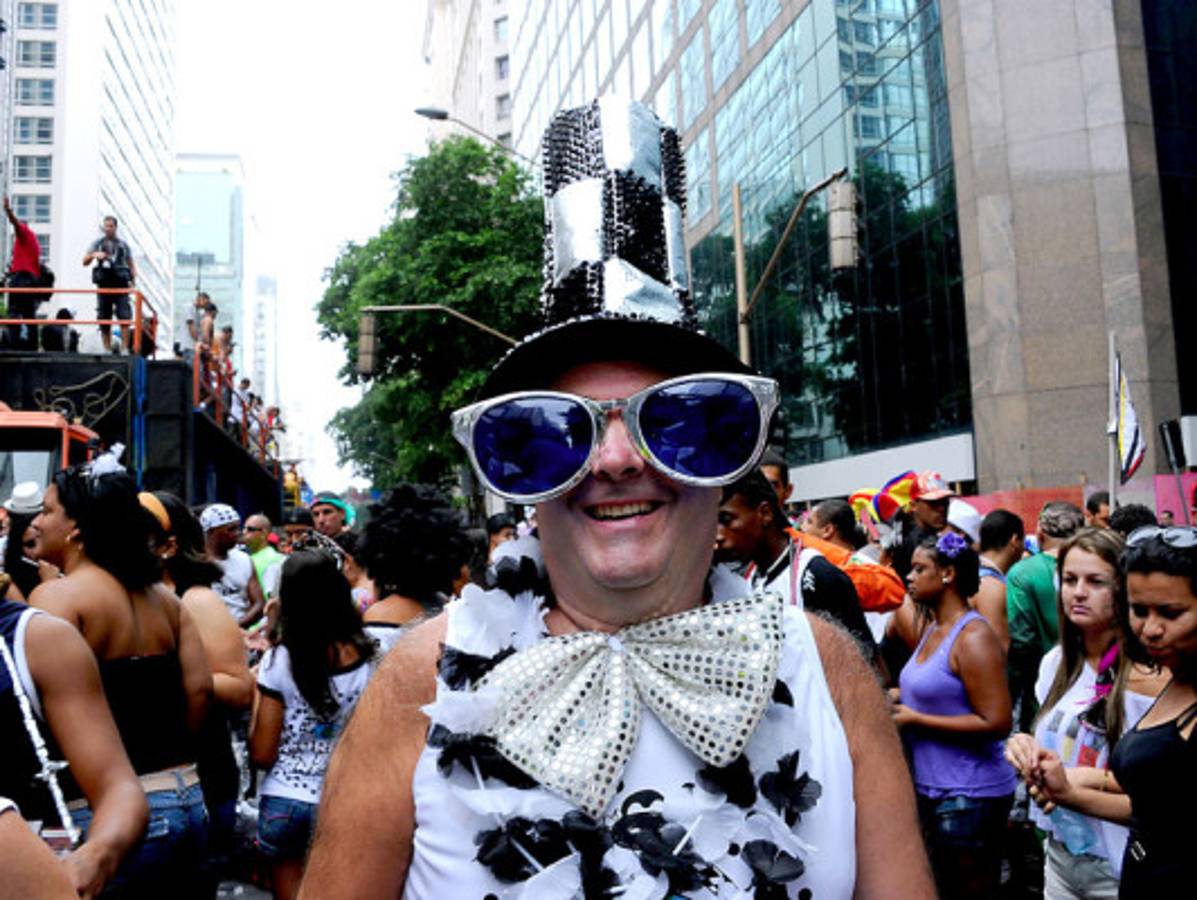 Arranca la mayor fiesta callejera del carnaval de Rio