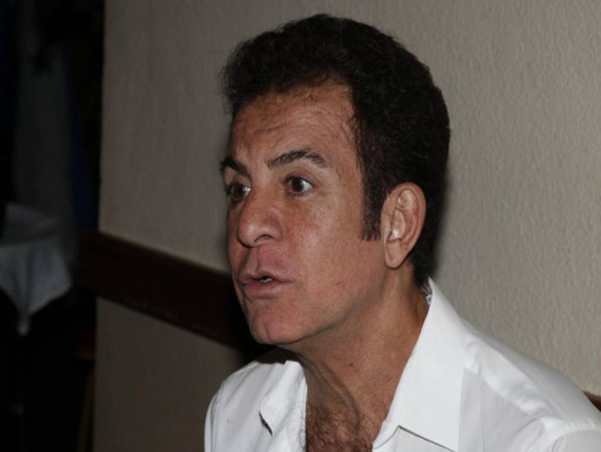 Nasralla exige restitución de magistrados