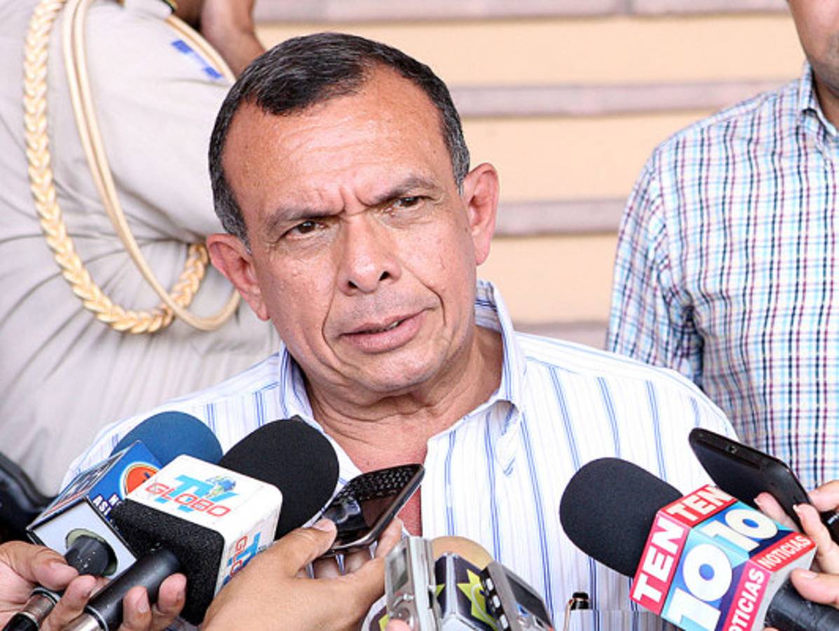 'Que no se engañen', dice el presidente de Honduras a candidatos