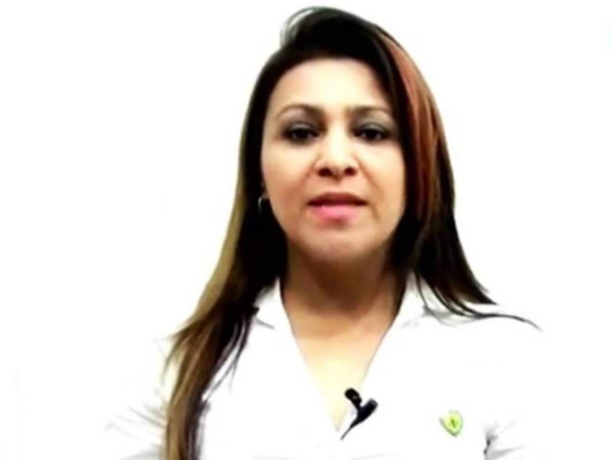 Diputada del Pac, Marlene Alvarenga dice ser humillada por Salvador Nasralla