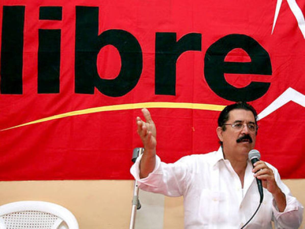 Zelaya acusa a gobierno de doble moral