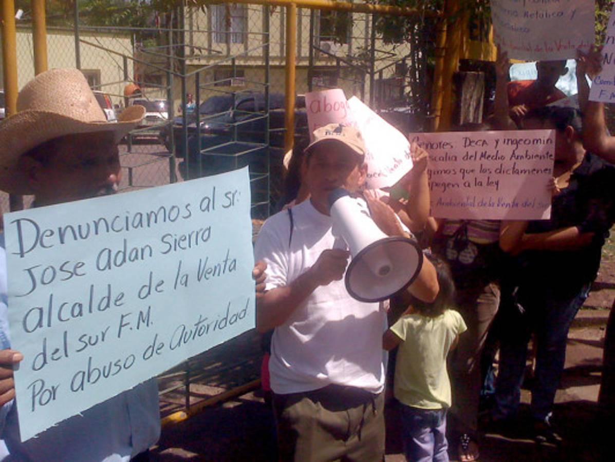 Protesta de pobladores de La Venta del Sur