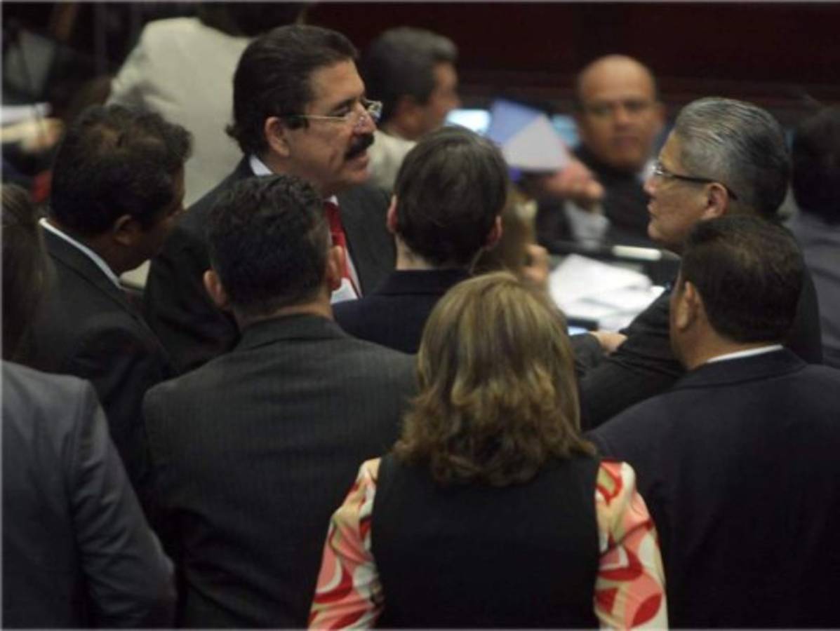 Esdras Amado López solicita investigar a miembros de Libre que huyen de la justicia