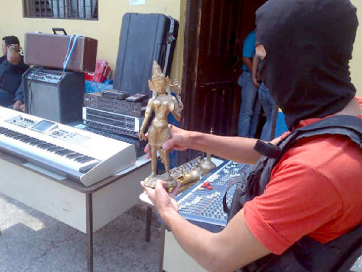 Recuperan instrumentos robados en una iglesia