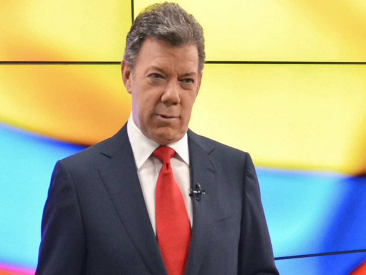 Presidente Santos felicita a JOH