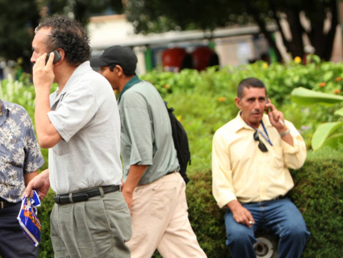 Tigo abre saldo a otras redes móviles en Honduras