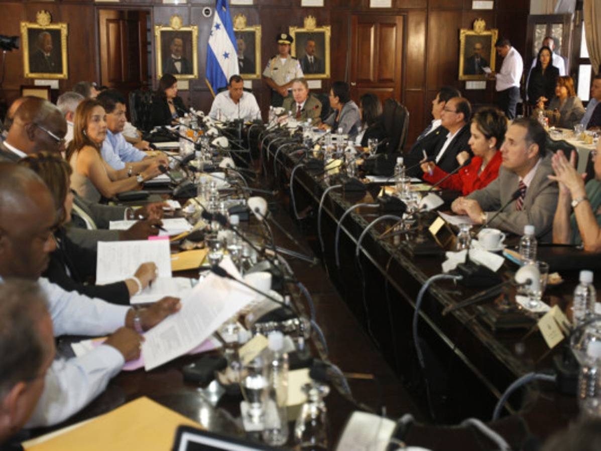 Honduras: 10 inocentadas de 2012